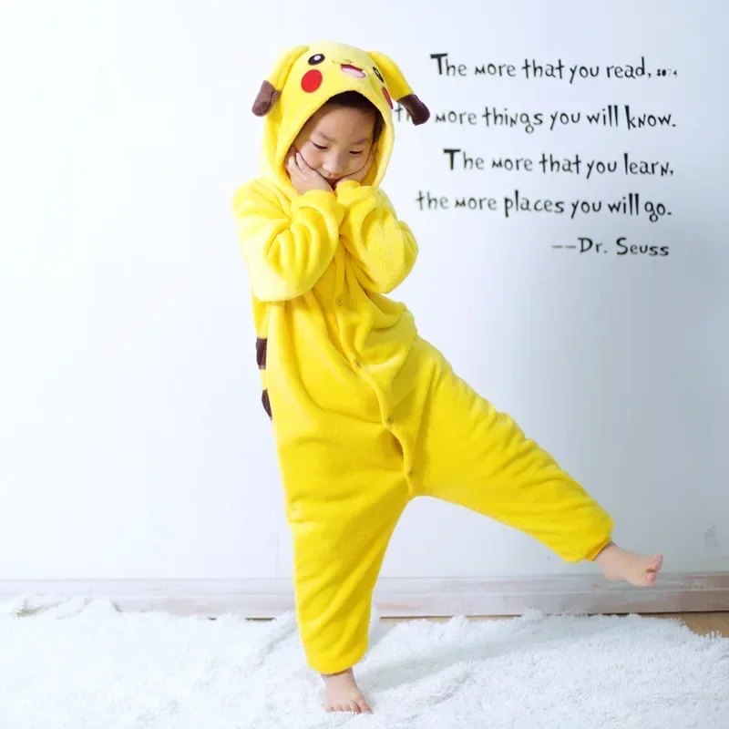 Pokemon Pikachu Warm Flannel H - Anime Cosplay Pokemon recensie en prijs