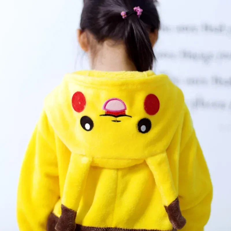 Pokemon Pikachu Warm Flannel H - Anime Cosplay Pokemon recensie en prijs